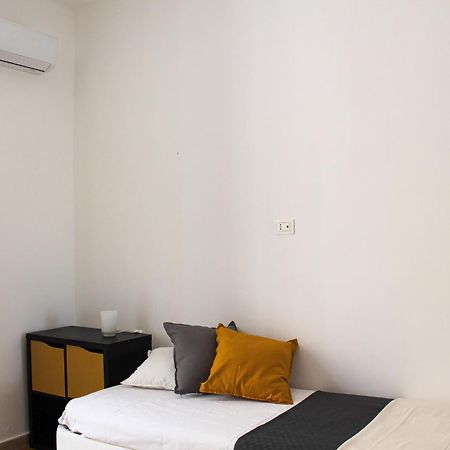 M&M Apartment Барі Екстер'єр фото