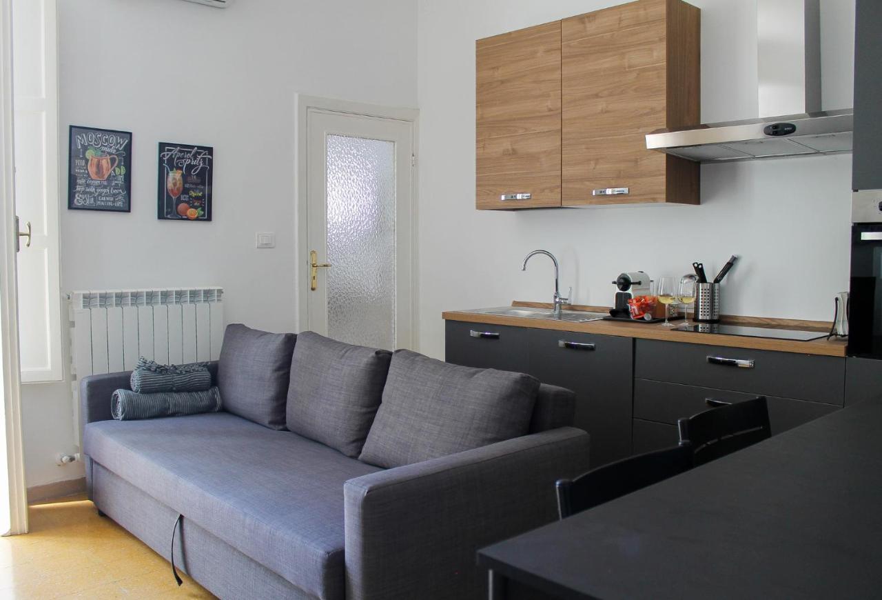 M&M Apartment Барі Екстер'єр фото